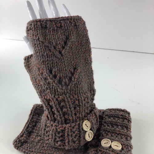 Mitaines avec pouce laine tricoté main réf 5712 modèle unique