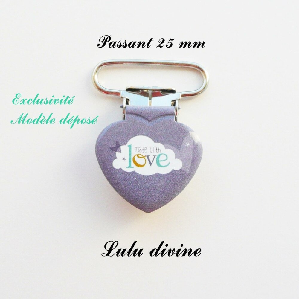 1 pince coeur, attache tétine grise nuage made with love passant