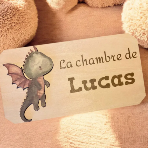 Plaque de porte en bois prenom enfant dragon