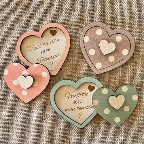 Coffret cœur en bois personnalisé – message surprise pour annonce marraine, naissance ou témoin