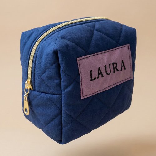 Trousse de maquillage personnalisée – cadeau demoiselle d’honneur, mariage, trousse matelassée motif lapin