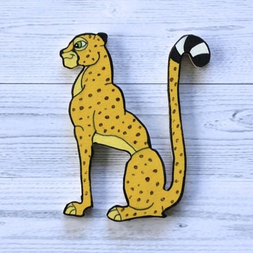 Lettre décorative en bois en forme d'animal pour écrire prénom. (n) guépard