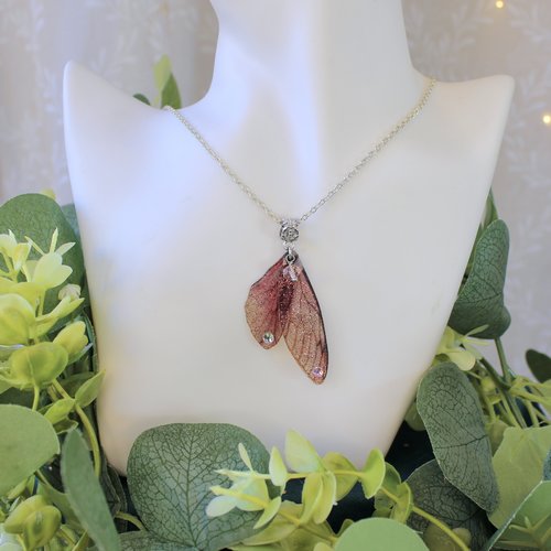 Collier, pendentif "ailes de fée rose" féérique, fantastique, fantaisie