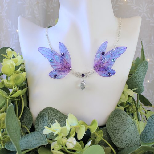 Collier ailes de fée violettes irisée bleu, féerique, fantastique, fantaisie
