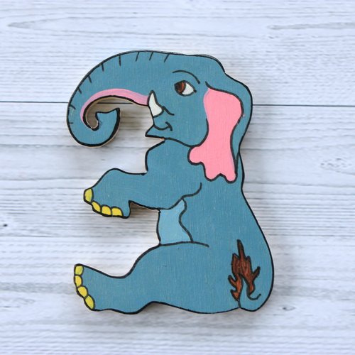 Chiffre décoratif en bois en forme d'animal (éléphant)