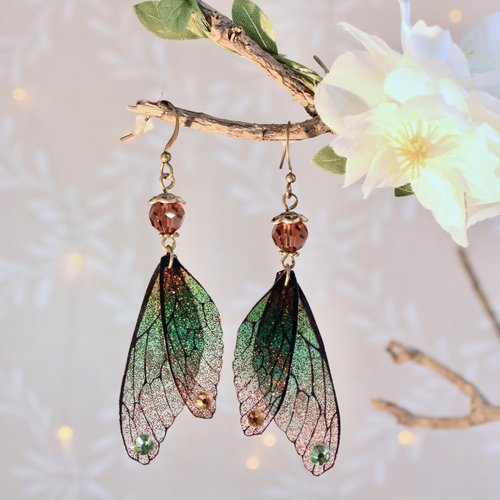 Boucles d'oreilles "ailes de fée vertes " féérique fantastique, fantaisie.