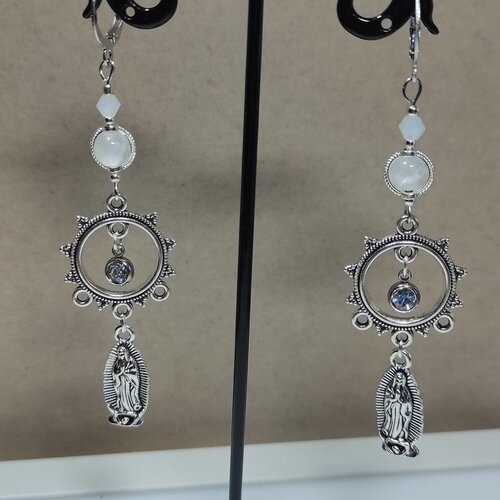 Boucles d'oreilles vierge marie