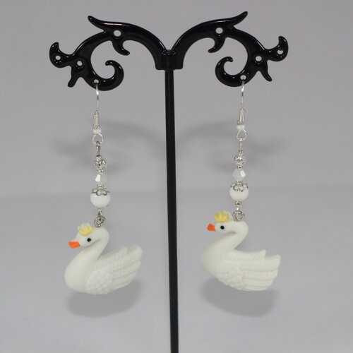 Boucles d'oreilles argentées cygne blanc