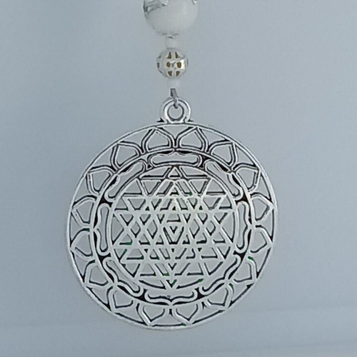 Ornement  sri yantra mandala pour rétroviseur intérieur de voiture