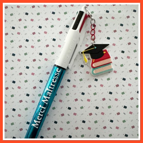Stylo bic 4 couleurs merci maitresse
