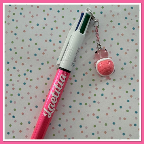 Stylo bic 4 couleurs personnalisable avec breloque tortue