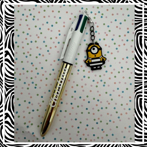 Stylo bic 4 couleurs personnalisable avec breloque mignon