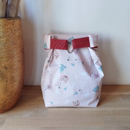 Pochette / sac imperméable en tissu coton enduit /rose motif ourson hibou / wet bag / sac étanche /sac à couches /lavable/réutisable.
