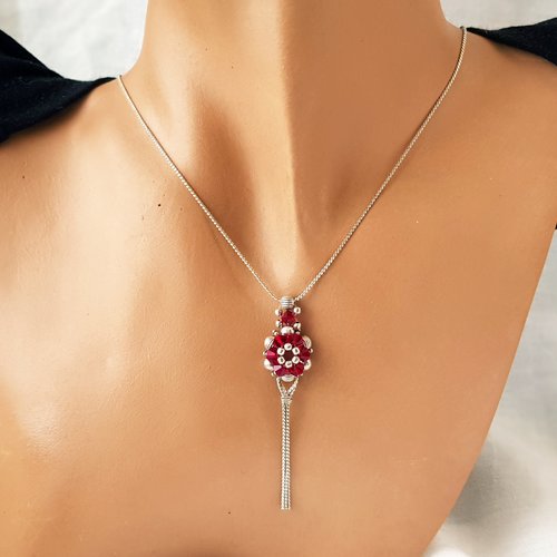 Bijou, pendentif fleur 6 pétales rubis en cristal de swarovski et argent avec pendant