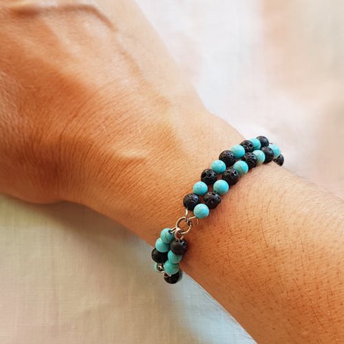 Bijou, bracelet en turquoise et pierre de lave