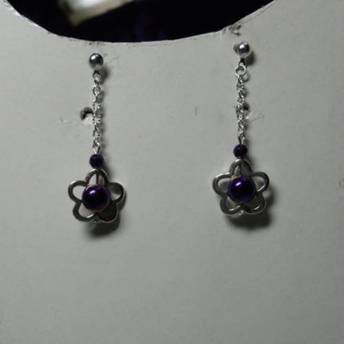 Boucles d'oreilles fleur perles hématite violet 