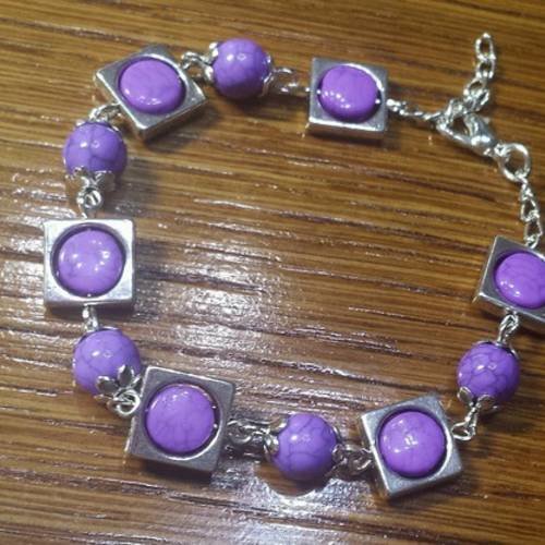 Bracelet howlites violettes encadrées 