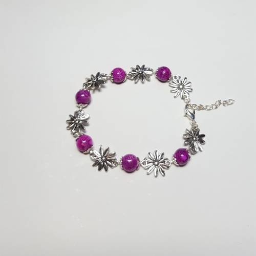 Bracelet marguerites et perles marbrées violet 