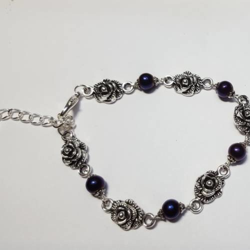 Bracelet fleurs et perles en hématite violette 