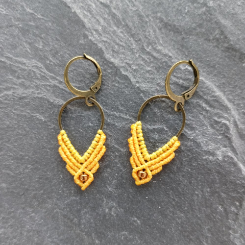 Boucles macramé et bronze