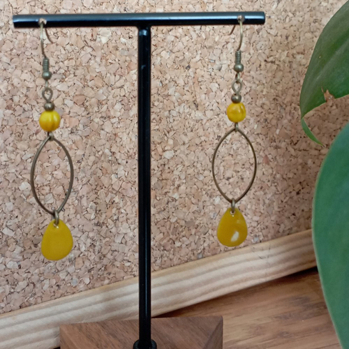 Boucles d'oreille bronze breloques jaune