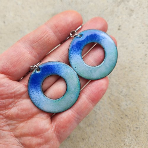 Boucles cuivre émaillé