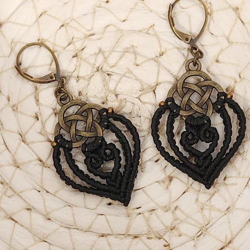 Boucles macramé noir