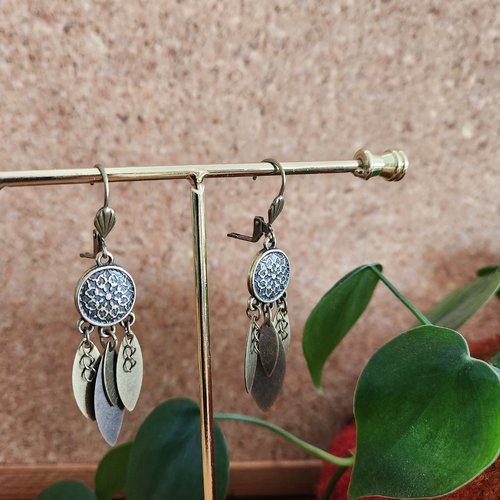 Boucles d'oreille bronze