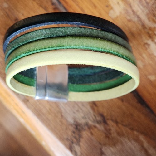 Bracelet cuir 4 couleurs