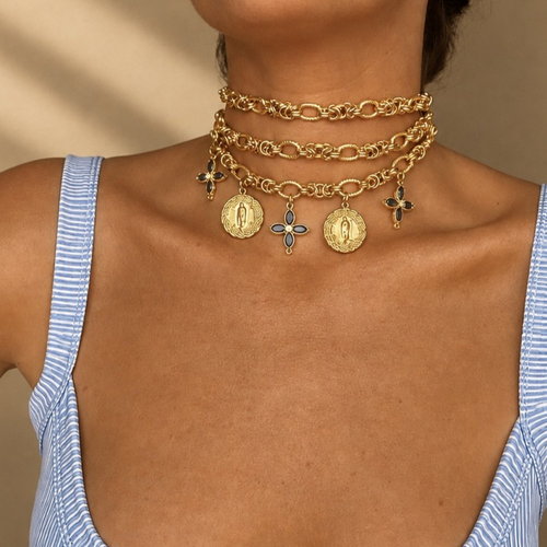 Collier triple rang doré en acier inoxydable - croix violettes et médaillons vierge marie