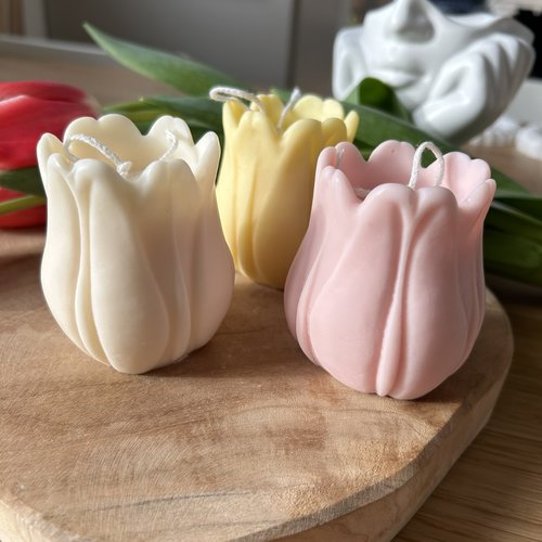 Bougie forme tulipe de pâques