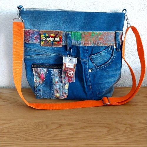 Sac à bandoulière en jean recyclé couture écoresponsable