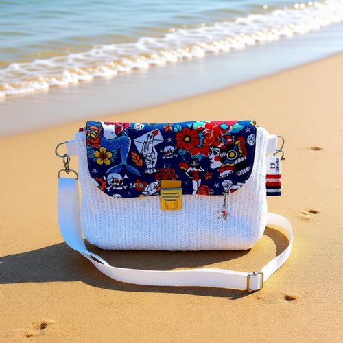 Sac besace modèle été.