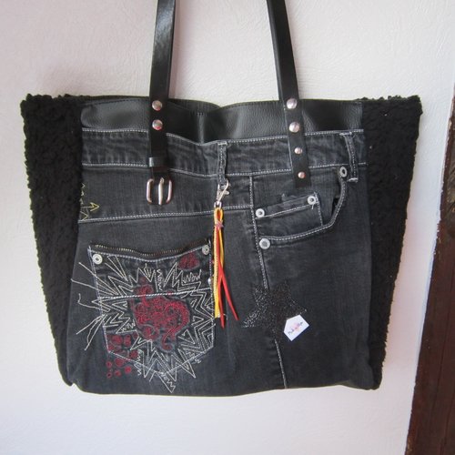 Grand sac cabas en jean noir recyclé , couture écoresponsable