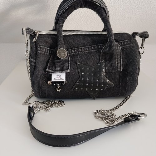 Sac tendance à bandoulière réglable.