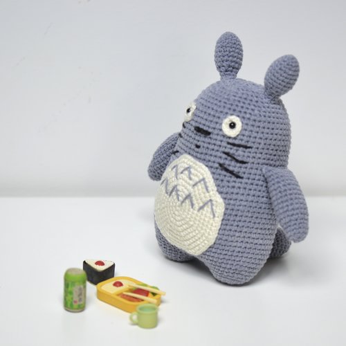 Mon Voisin Totoro Au Crochet Bleu Gris Un Grand Marche