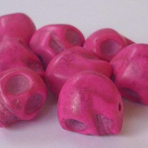 10 perles tête de mort  13x9 mm - howlite rose