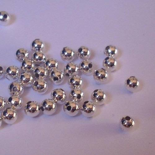 100 perles en métal intercalaire argenté 4 mm - round beads, silver color