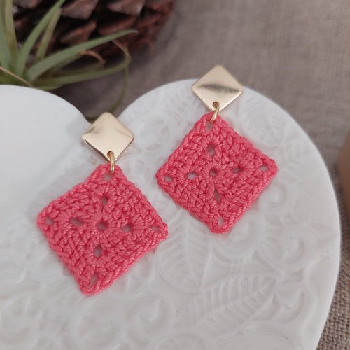 Boucles d'oreilles en crochet - granny