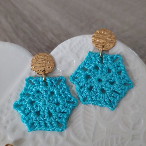 Boucles d'oreilles en crochet - flocon