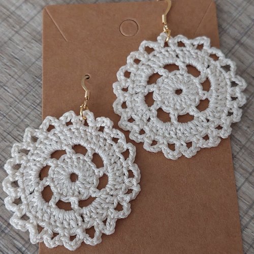 Boucles d'oreilles en crochet - mandala