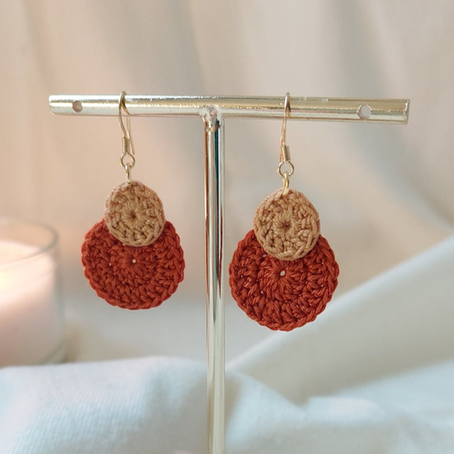 - boucles d'oreilles en crochet -