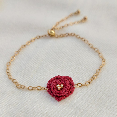Bracelet en crochet - roses