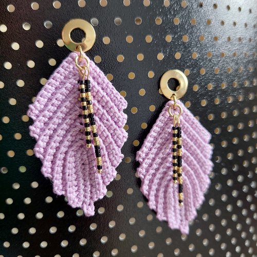 Boucles d'oreilles en crochet - feuillage et perles