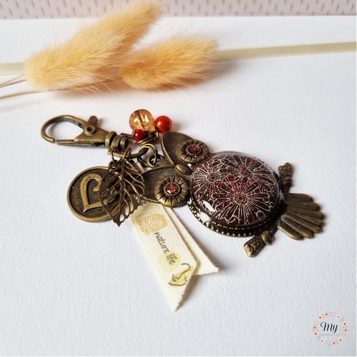 Bijou de sac "fleurs d'automne" chouette marron