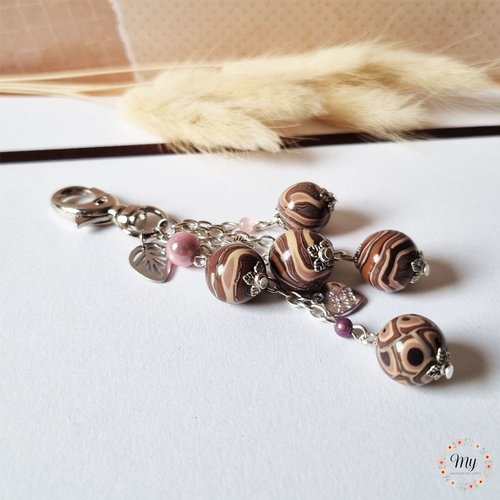 Bijou de sac 5 perles chocolat feuille fleur coeur
