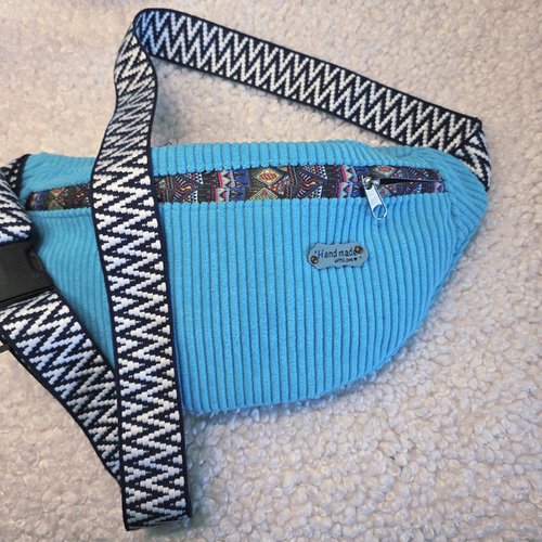 Sac banane velours côtelé bleu ciel lumineux, sac bandoulière ajustable, sac à dos, sac banane de ville, noël, nouvel a