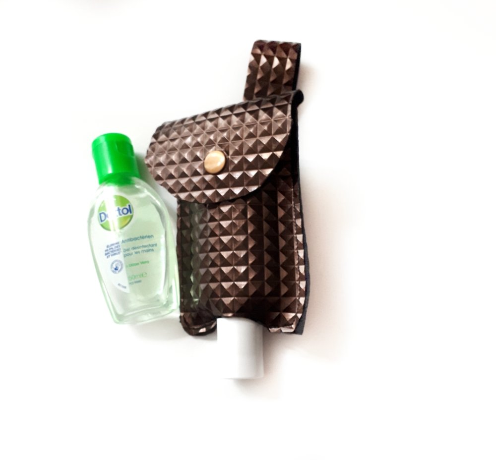 Enlever Tache Gel Hydroalcoolique Sur Simili Cuir