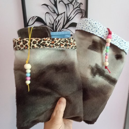 Pochette + marque page pour livre, réversible, housse liseuse, protection livre, idée de cadeau maîtresse