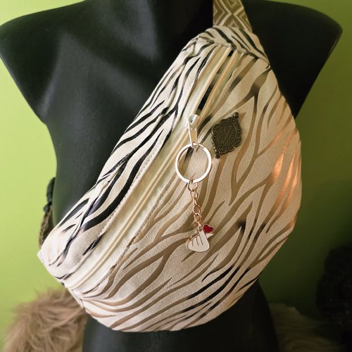 Sac banane tissu suédine crème et foil doré, pratique, élégant, idéal pour la rentrée, sac bandoulière